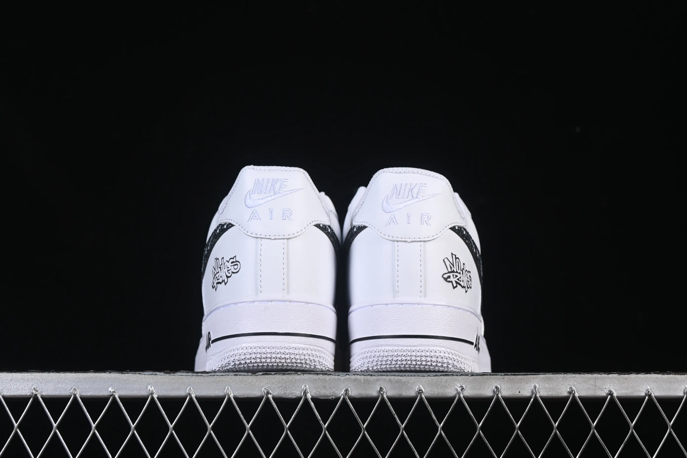 All Categories Nk Air Force 1 Air Force Series Nk Air Force 1 Low Air Force Low Nike Air Force 1'07 Low Two-dimensional theme Starburst Trail Air Force One low-top casual sneakers ZH0316-126